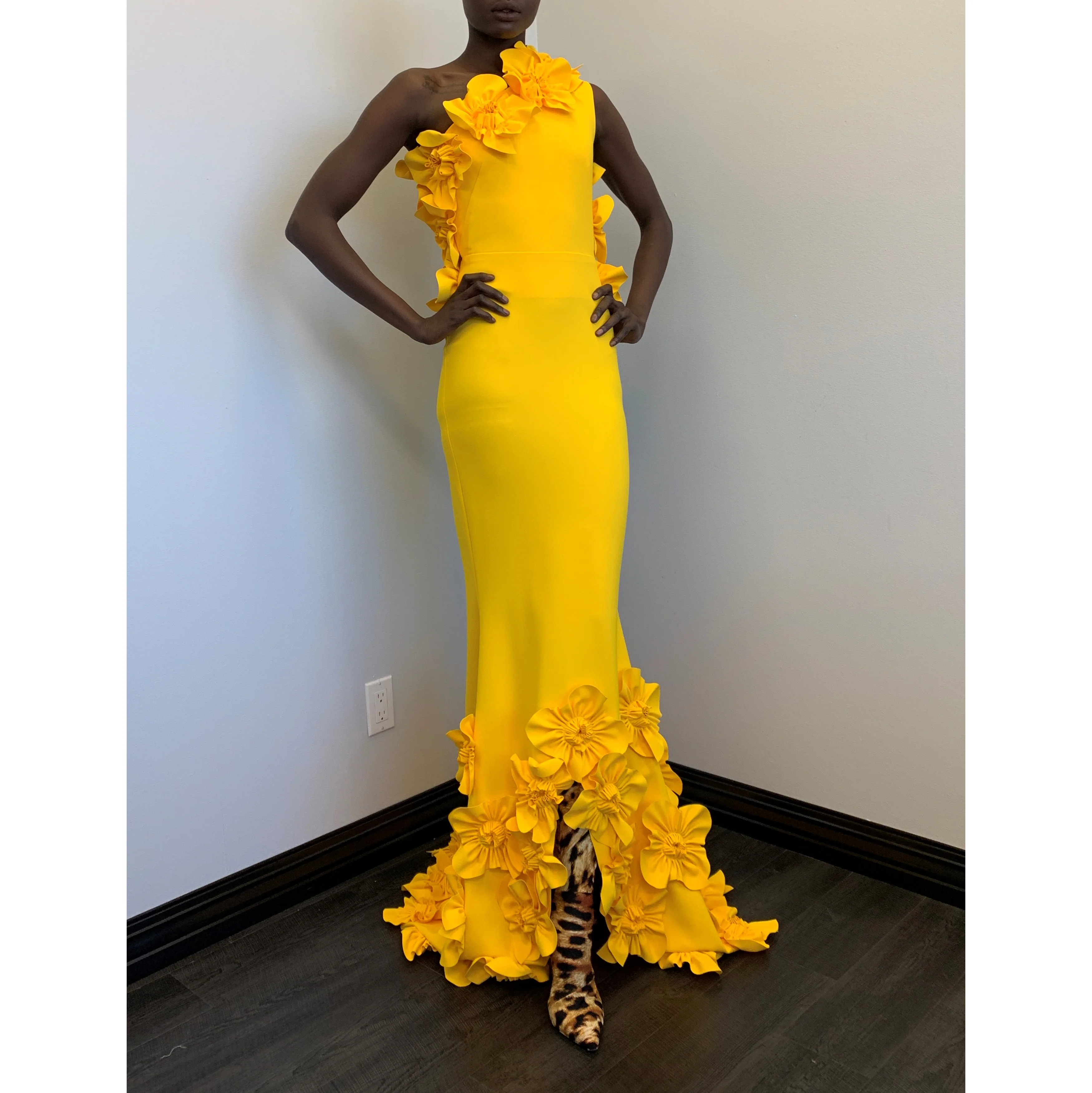 

ROSELLA Customized Yellow 3D Floral Evening Dress Sleeveless Mermaid Prom Dress Birthday Formal Party Gown