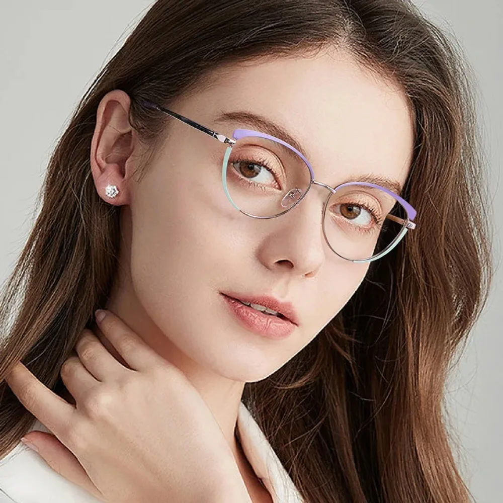 2023 New Anti Blue Light Glasses Fashionable Women Frame Metal Bicolor Myopia Photochromic Glasses Frame Gafas De Lectura Mujer