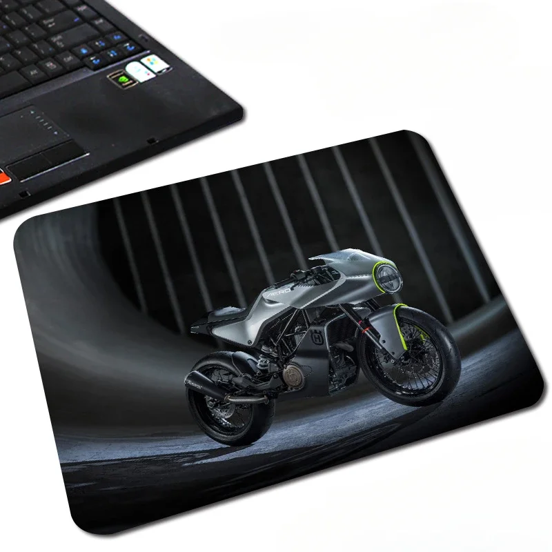 

Motorcycle Small Size Mouse Pad 21x26cm HD PC Gaming Accessories Office Mats Sports Car Pattern Non-slip Portable Mice Mat