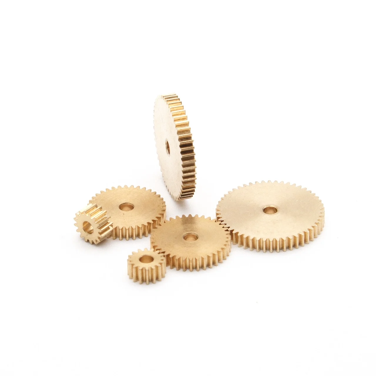 

MINI Spur Copper Gear 0.3M 22/25/28/32/36/50/120 Teeth 2/5mm DIY MODEL 120 Teeth 36.6mm 25.02mm DIY Ultrathin Model Gear