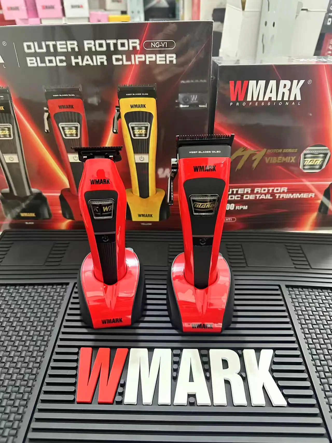 

Бесщеточная машинка для стрижки волос WMARK с внешним ротором, набор из 2 предметов, 8500 об/мин, лезвие DLC, масляная головка, градиентная парикмахерская, специальная электрическая машинка для стрижки волос