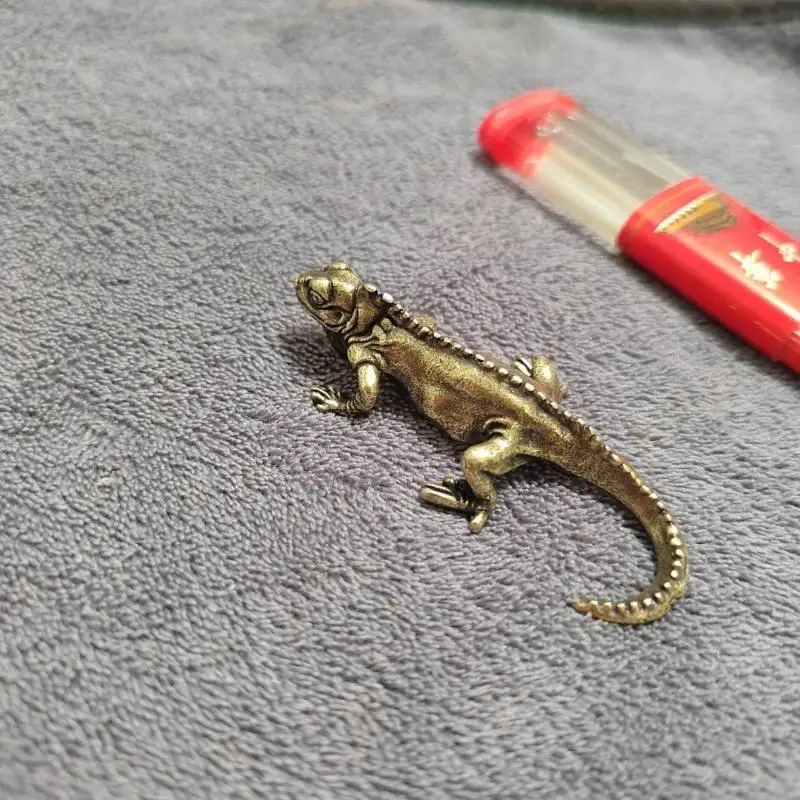 Vintage-Gecko-Statue aus Legierung, Heim- und Schreibtischdekoration, Tierornamente, realistische Gecko-Statue, Kunsthandwerk, kleine Geschenkidee – Detail 3
