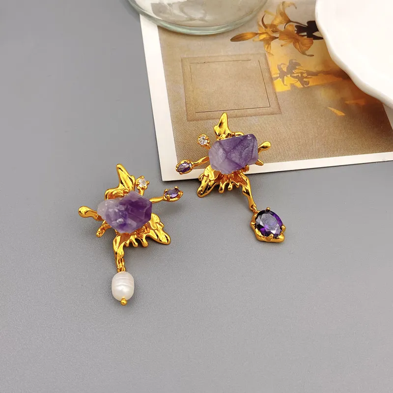 Retro Asymmetrical Ab Natural Pearly Amethyst Golden Butterfly Earrings For Women Luxury Brass Plating 18k Gold Jewelry