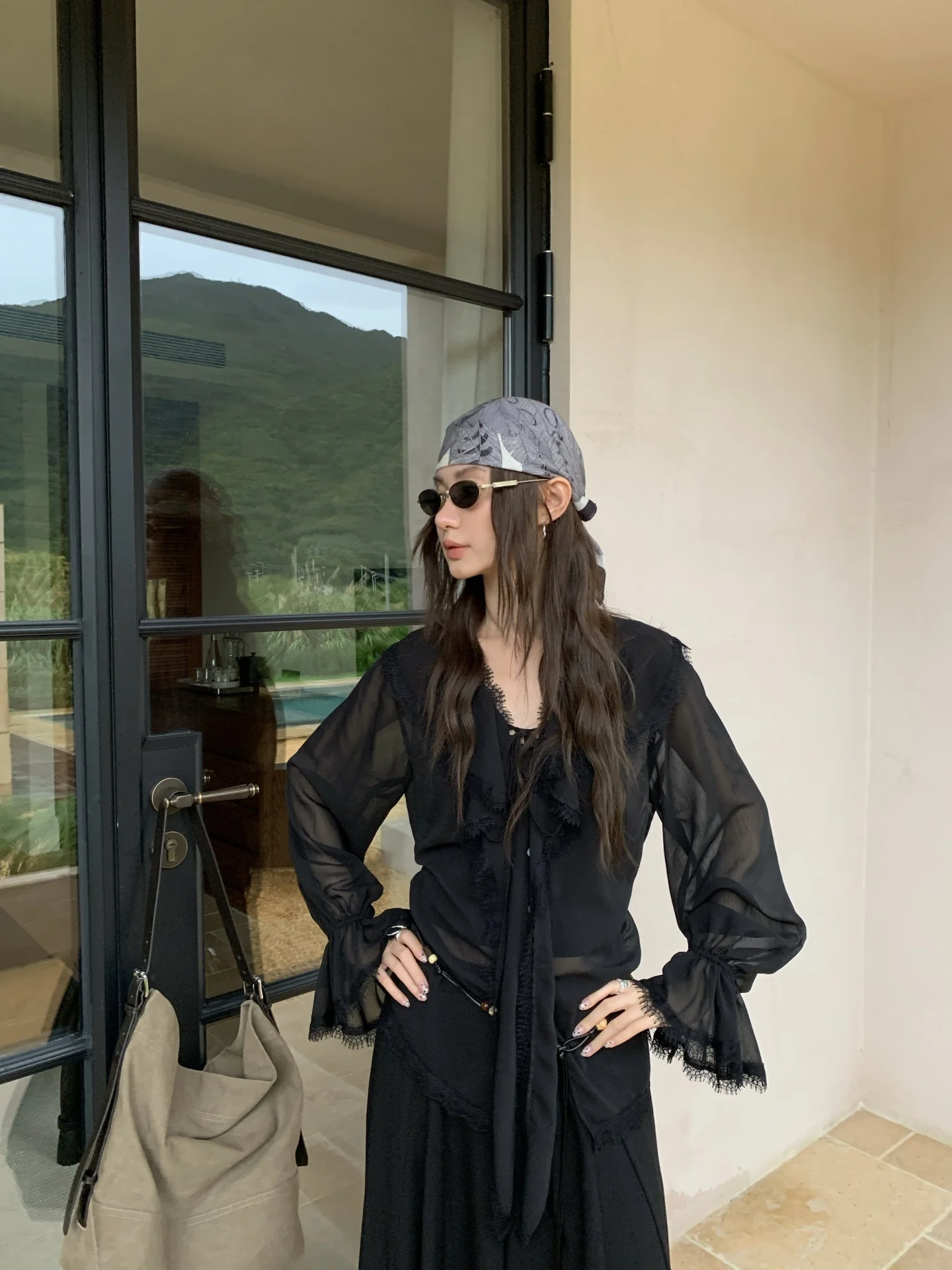 

Ele Long Sve Lace Blouse Women's Faion Patchwork Hemline irt Thin Polyester Fiber Autumn New Sle Best U Versatil...