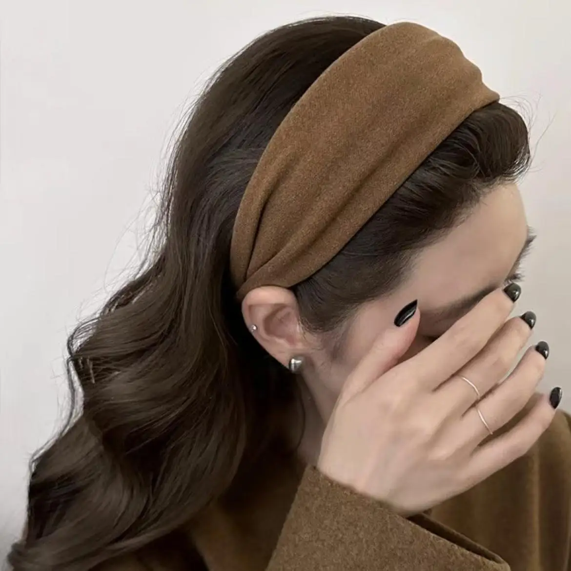 For Women Girls Sweet Ornament Hair Hoop Fashion Hair Accessories Vintage Solid Soft Cotton Hairband view 5