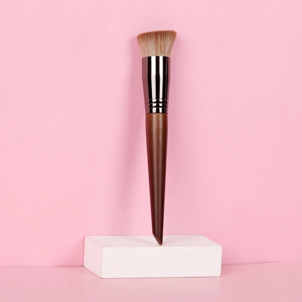 BETHY  BEAUTY 1PC Angled Foundation Brush Pressed Powder Makeup Brush Cosmetic Tools Synthetic Hair