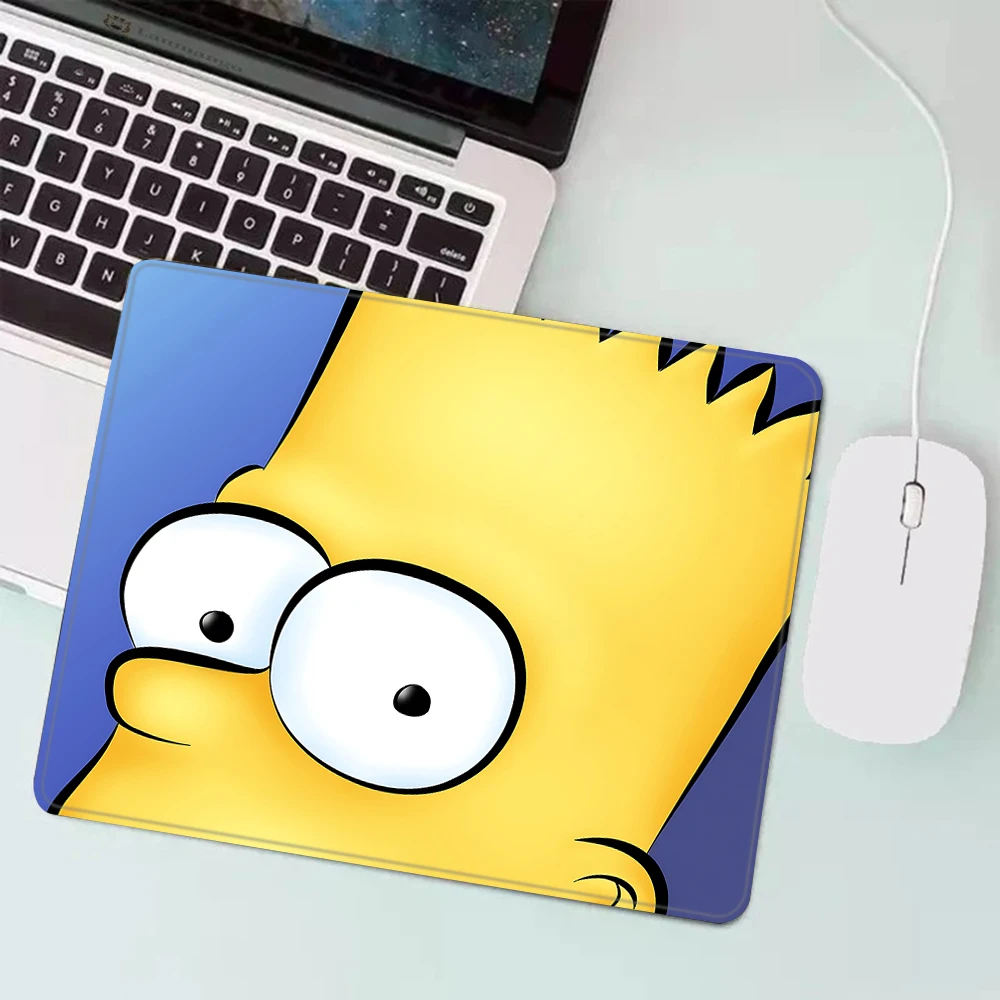 The S-Simpsons Gaming Mouse Pad XS Small Mousepad For PC Gamer Desktop Decoration Office Mouse Mat Deskmat Rug