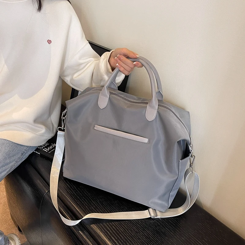 Tiptoegirls 2 Sizes 3 Colors Bag Autumn Winter High Capacity Hot Selling Nylon Lady Totes Bag Commuting Shoulder Messenger Bag