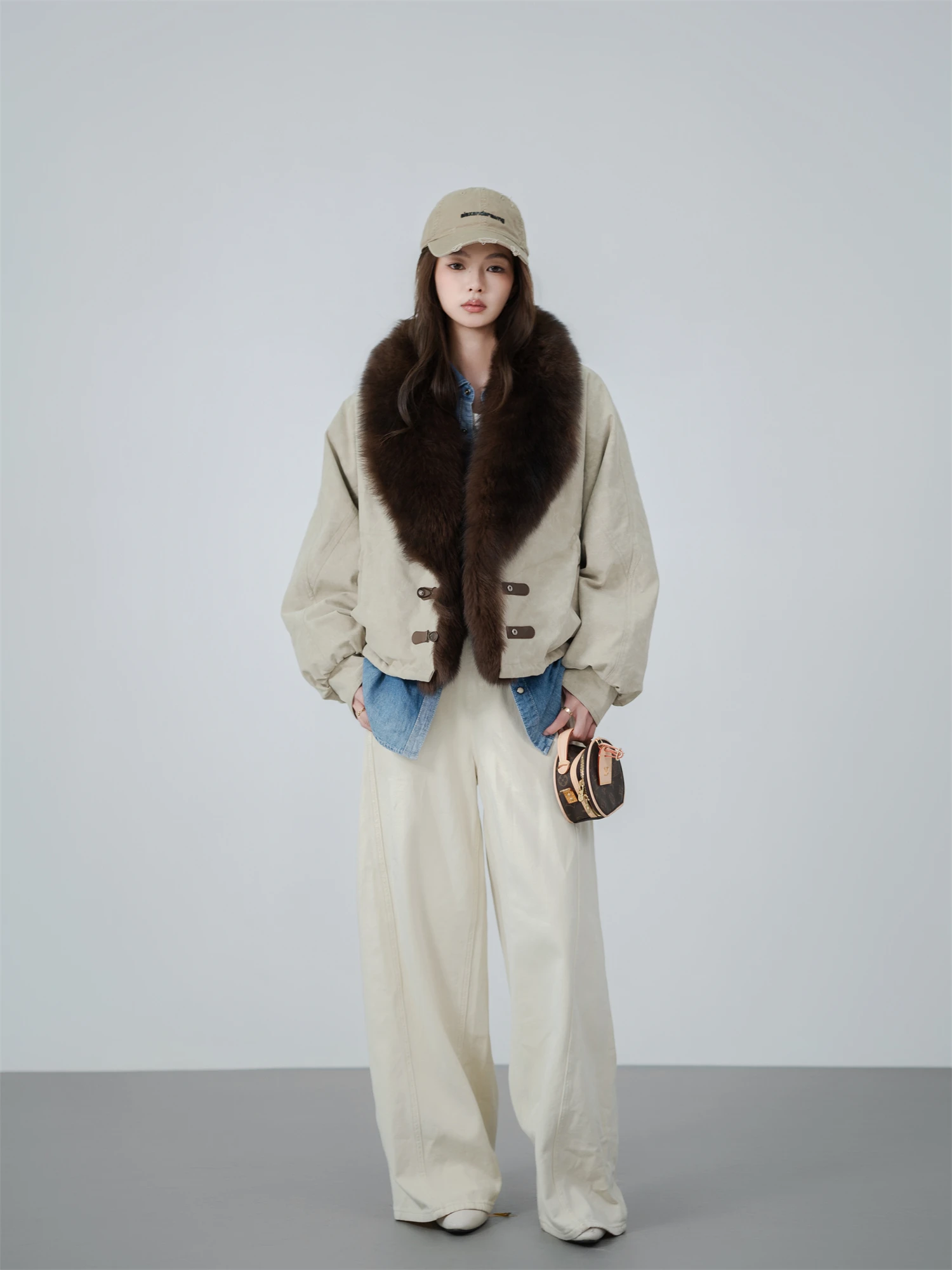 

ort Barn Sle Women's Fur Coat Xiaohan Feiyu Sancun Village New Autumn Winter 2025 Faion Fur Jaet Loose Fit