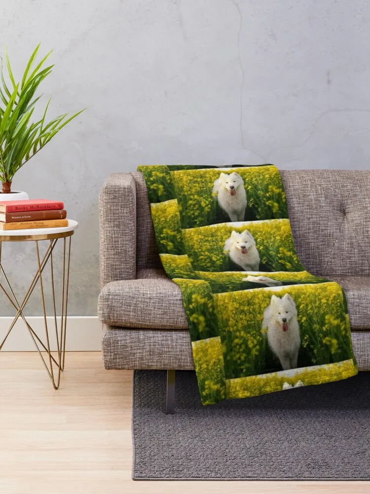 Samoyed Dog In Flower Meadow Throw Blanket Personalized Gift For Sofa Thin for babies Blankets