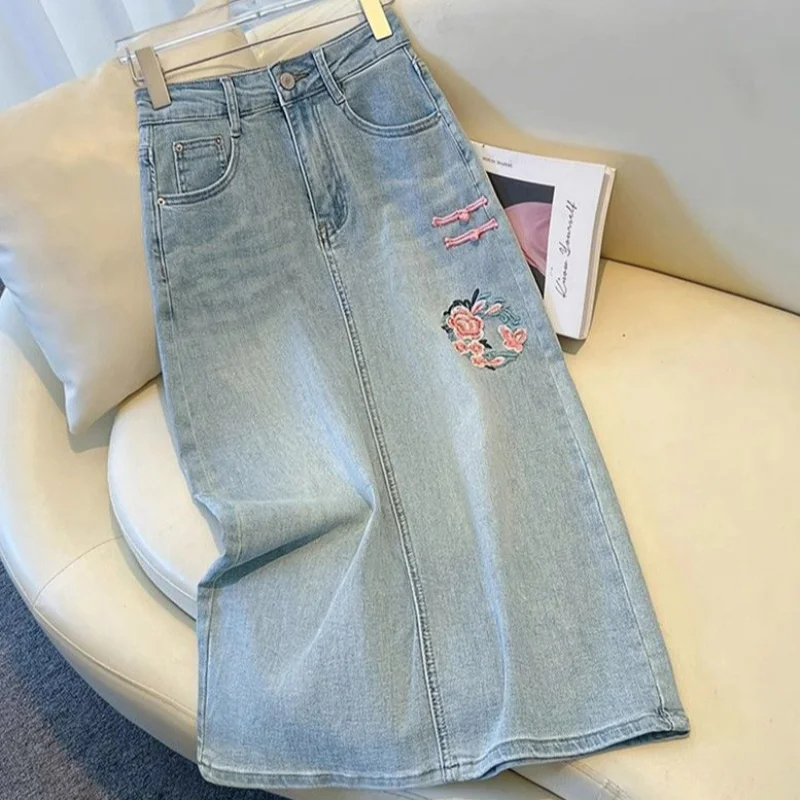 Summer New Style Fashionable Temperament New Chinese Embroidery Plate Buckle Split Denim Skirt Women Bag Hip A-line Denim Skirt