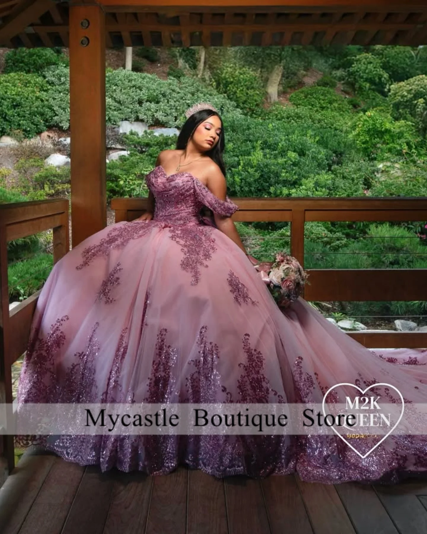 

Mexico Pink Tulle Crystal Quinceanera Dress Ball Gown 2025 With Bow Lace Appliques Sweetheart Sweet 16 Dress Lace-up Customized