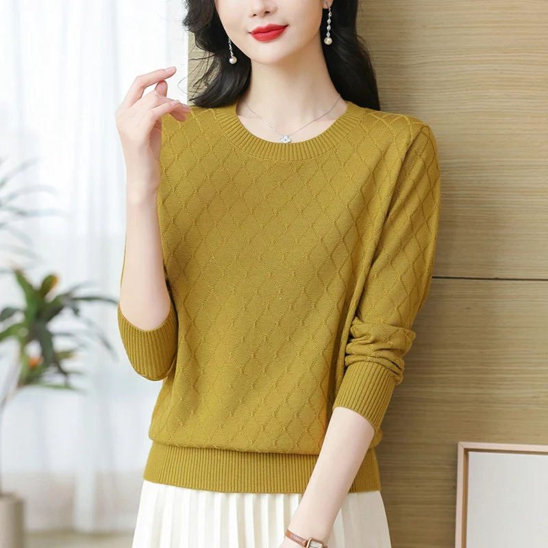 قوانغتشو ثلاثة عشر صفًا سترة نسائية محبوكة غير غامضة الراقية Faion طويلة Sve مستديرة Ne طول منتظم شتاء 2025