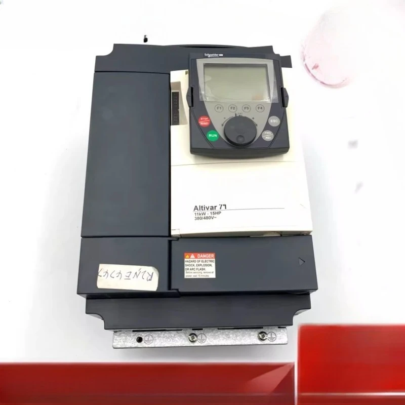 

Подходит для инвертора Altivar71L 11 кВт 380 В ATV71HD11N4Z