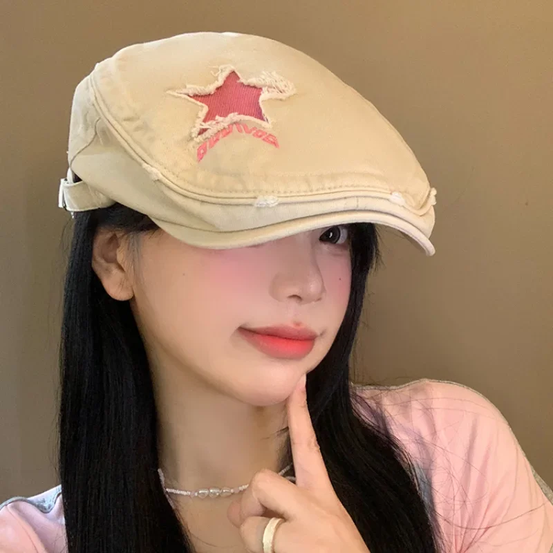 American Retro Rough Edge Star Hole Design Forward Hats Women Summer Autumn Travel Versatile Show Face Little Cute Berets Y2K