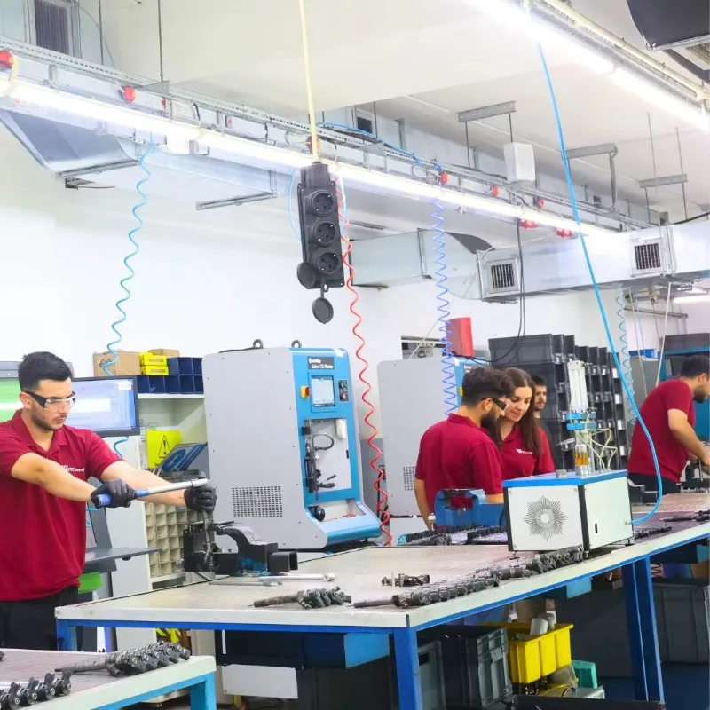 Injecteur 2.3 CDTI Siemens 166000372 R R 1660000 Q2F