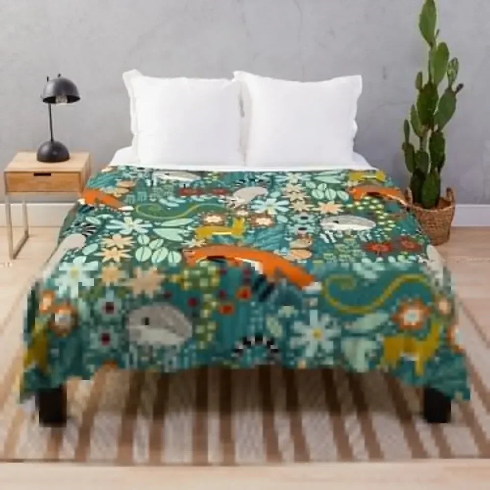 

Textured Woodland Pattern Throw Blanket Decorative Throw christmas gifts Luxury Designer Blankets