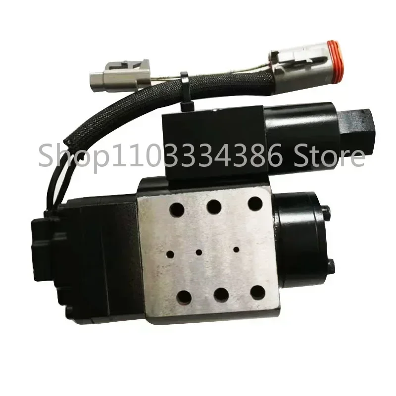 

QSC 8.3 Injection Pump Actuator 4089662 4089662 Rx 4089661 4089661 Rx 4076435 4009865