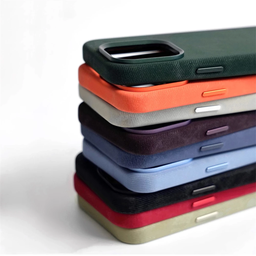 Luksusowe metalowe etui z magnetycznymi włóknami i skórzanym wykończeniem do iPhone 18 17 Pro Max 16 15 14 13, kompatybilne z bezprzewodowym ładowaniem MagSafe, odporne na wstrząsy. — zdjęcie produktu 6