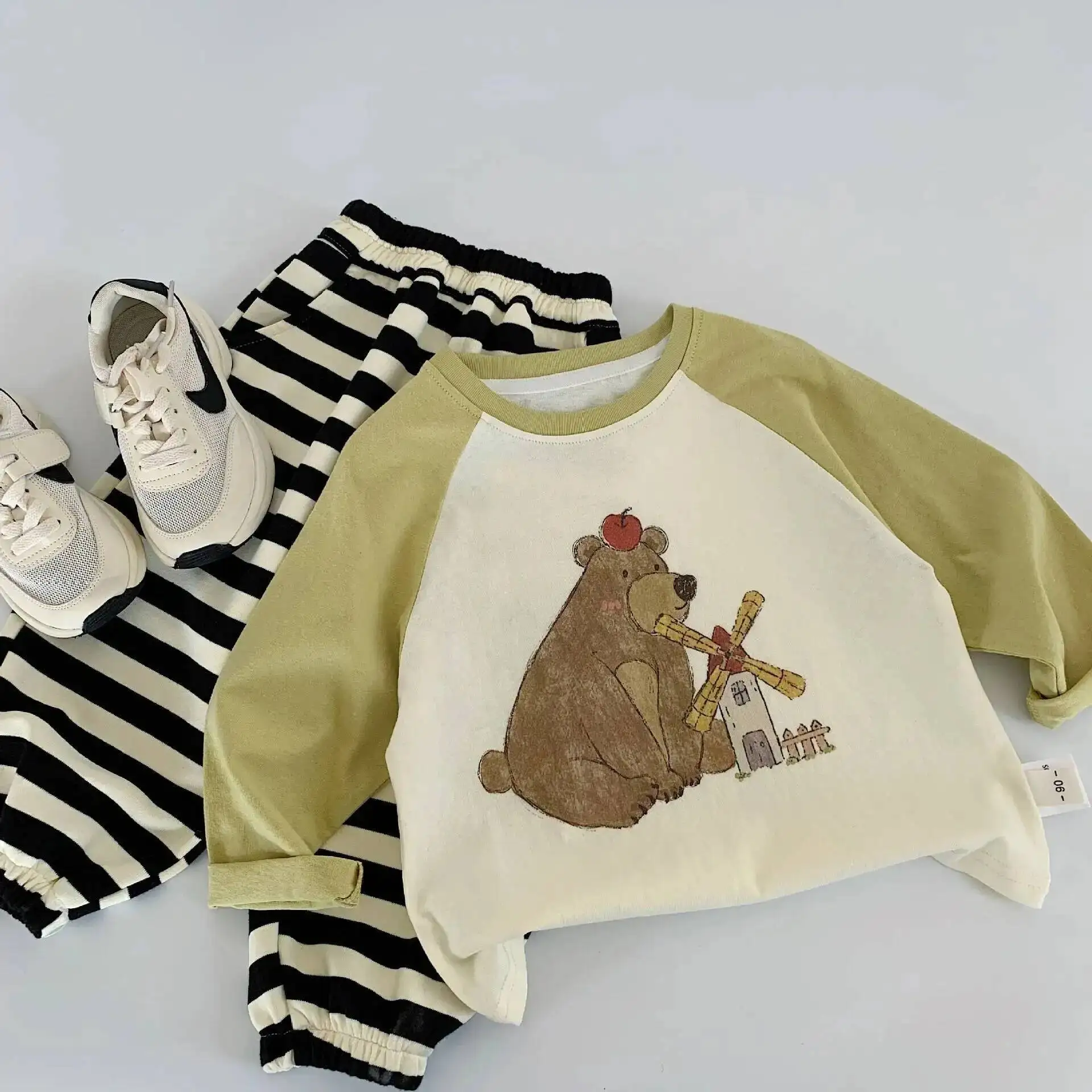 Frühling Herbst Kinder T-Shirts 2-10 Jahre Jungen Mädchen Baumwolle Patchwork Cartoon Langarm T-Shirts Kleinkind Oberteile Tees Kinderkleidung – Detail 2