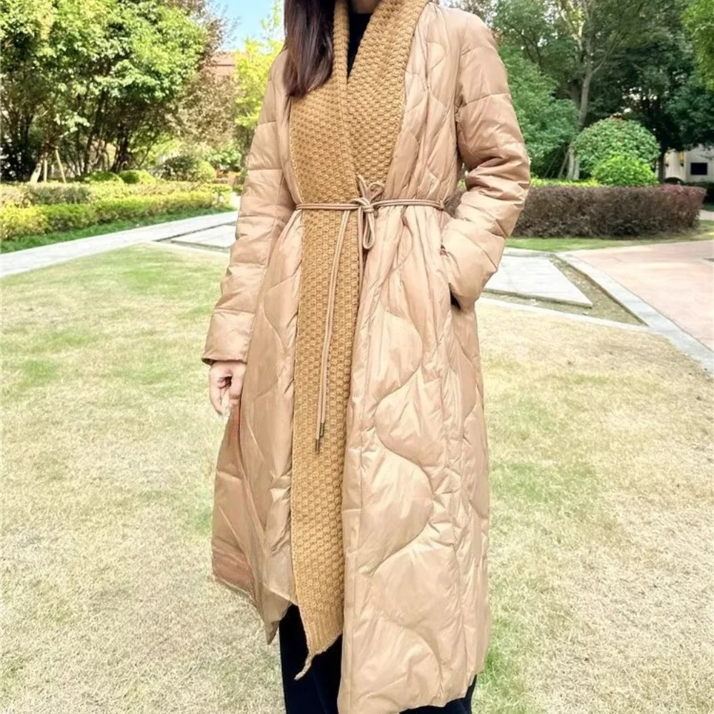 

Women Long Puffer Jacket Scarf Knit Splicing Autumn Winter New Cross Knee Fashion Down Jacket New Style White Duck Down Coat