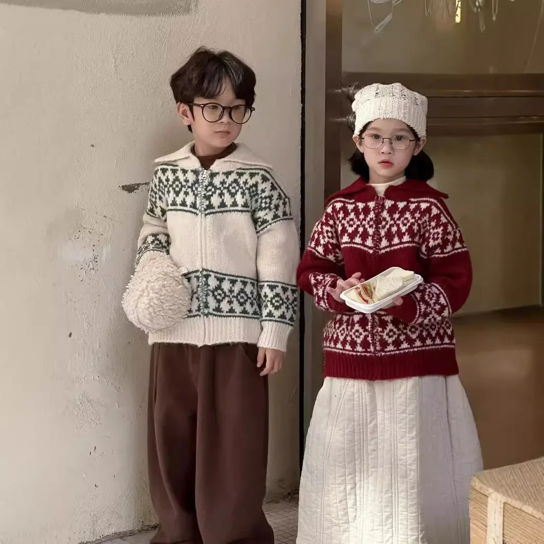 

Children's sweater 2024 winter Korean version of boys and girls retro knitted cardigan coat children's thick woolen top