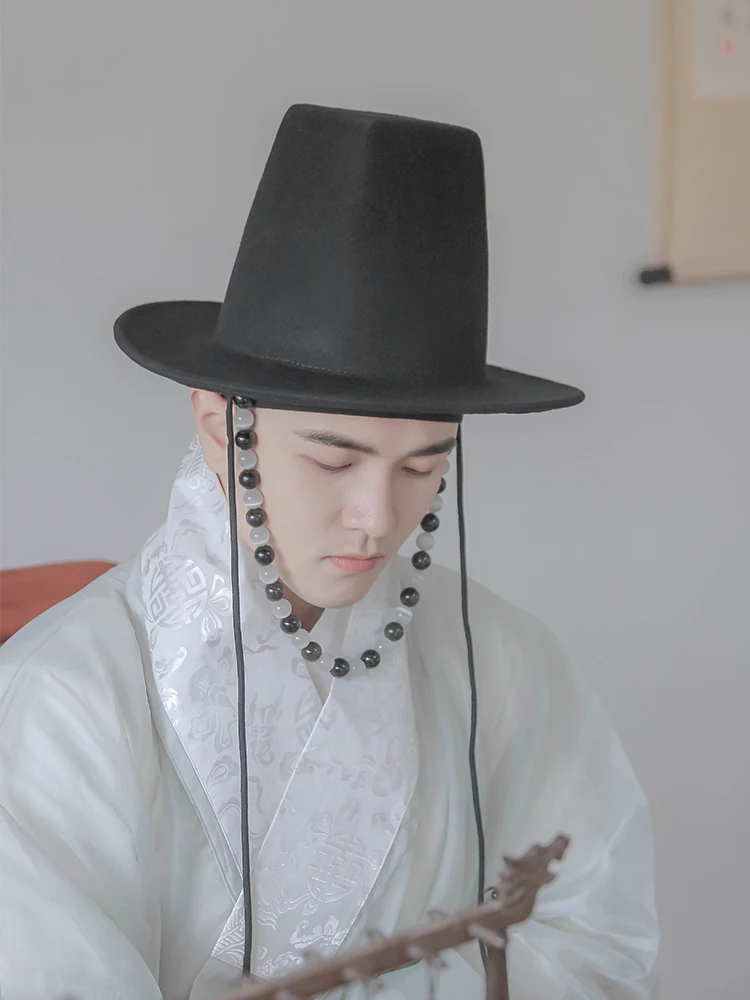 Chapeau de la dynastie Ming Chapeau Hanfu Chapeau haut-de-forme avec perles et sans plumes