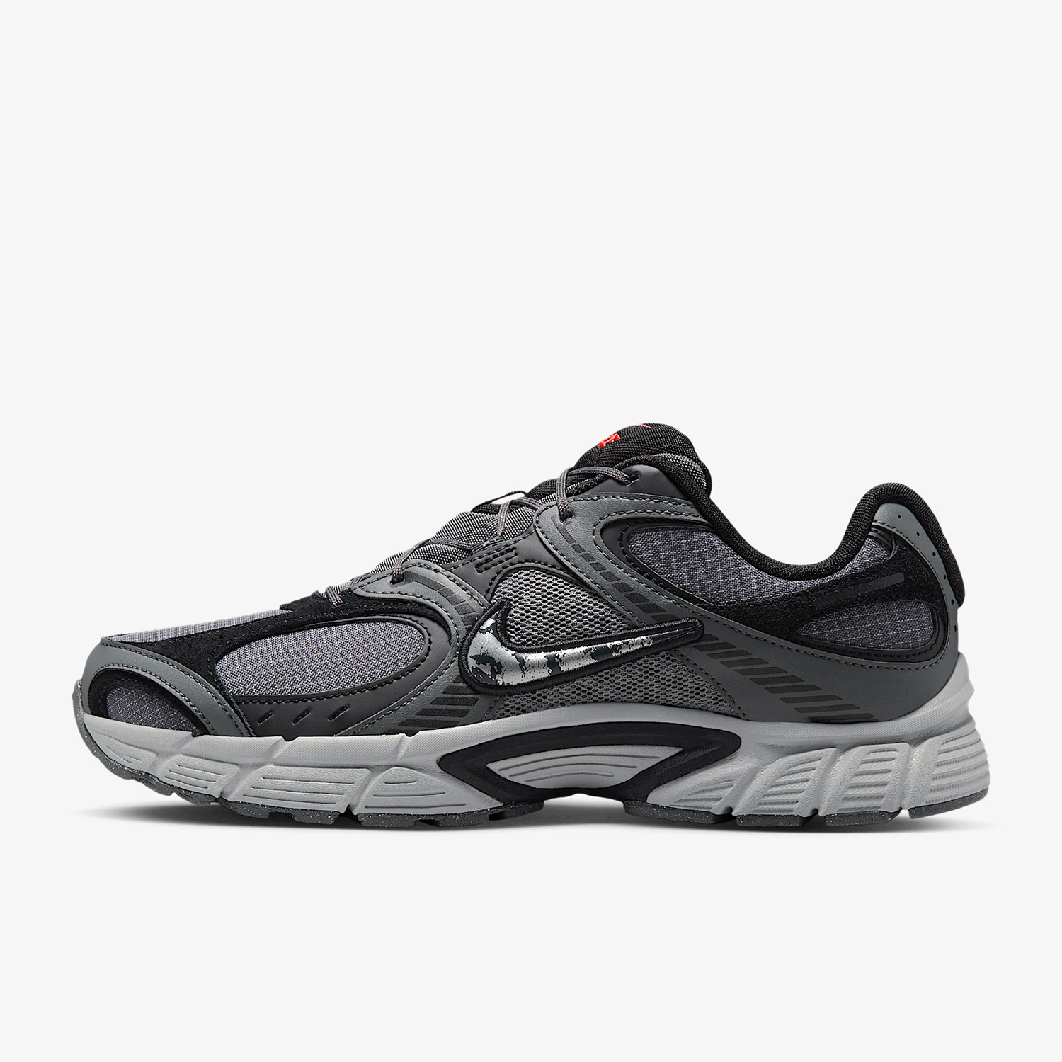 Nike Authentic V5 RNR SE Men's - đánh giá và giá Men'S Shoes V5 Rnr