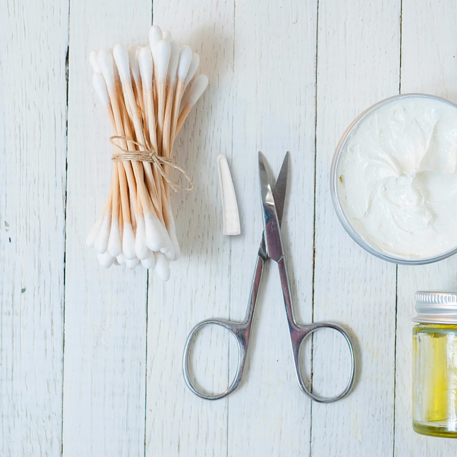 

100Pcs Nipper Cover Silicone Sleeve Protective Cap for Nail Nipper Tweezers Pedicure Manicure Tool Replacement