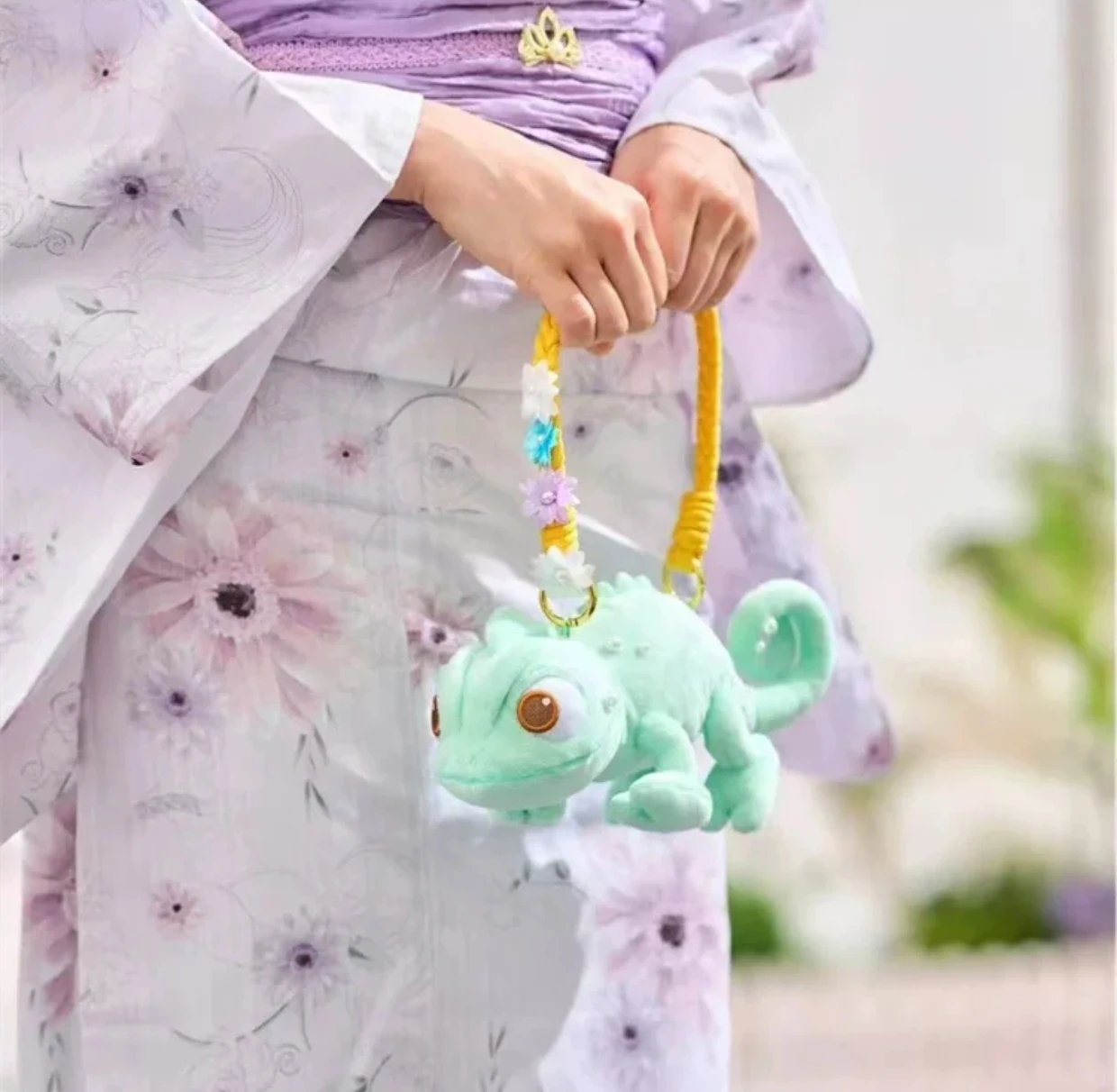 

Disney Pearl Pascal Рапунцель-хамелеон кукла сумка через плечо плюшевая сумка