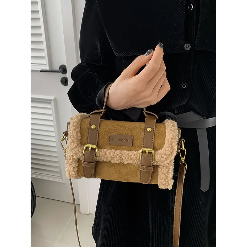 Design Sense Lamb Wool Suede Splice Crossbody Bag Women 2023 New Light Luxury Retro Frosted Shoulder Bag Korean Small Square Bag