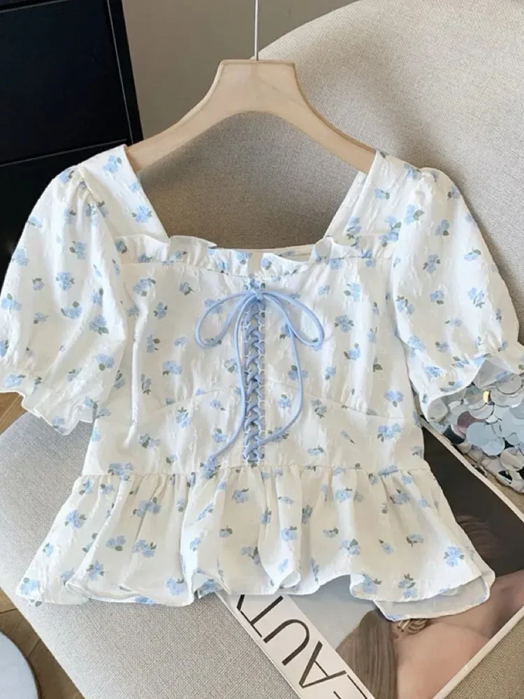 Chemise courte à fleurs coréennes pour femmes, Slim, élégante, douce, manches bouffantes, chemisier d'été décontracté, Sexy, col carré, hauts à lacets, nouveau