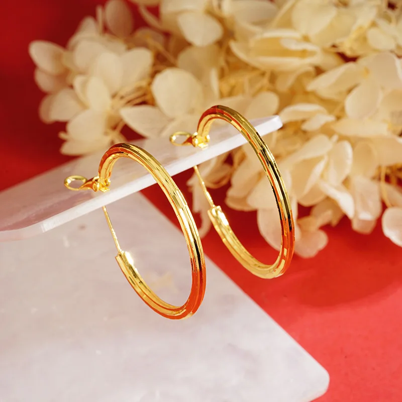 Heartwarming gift choice for all celebrations, women's Minimalist Earrings produced under standard 24K Gold AU999 specifications