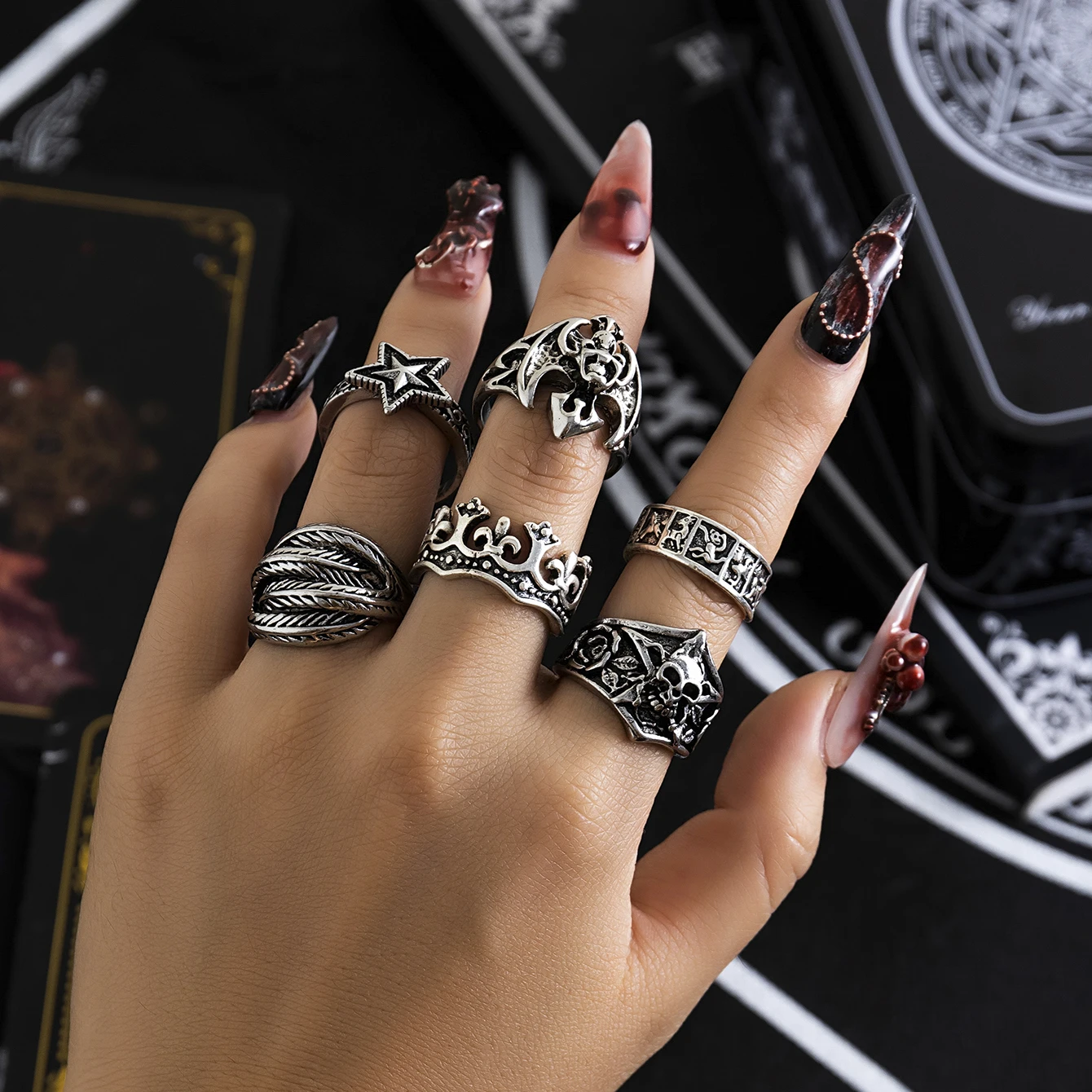 KunJoe 6pcs/set Halloween Jewelry Gothic Metal Skull Head Five Point Star Ring for Men Punk Silver Color Rings Party Gift