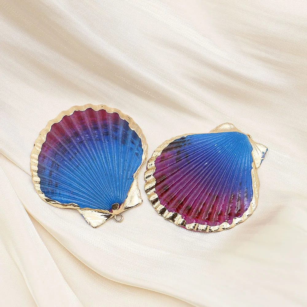 

5pcs Enchanting Blue-Purple Ombre Scallop Shell Pendant Gold-Plated Edge Enveloping Dyed Shell Trendy Necklace Earring Accessory