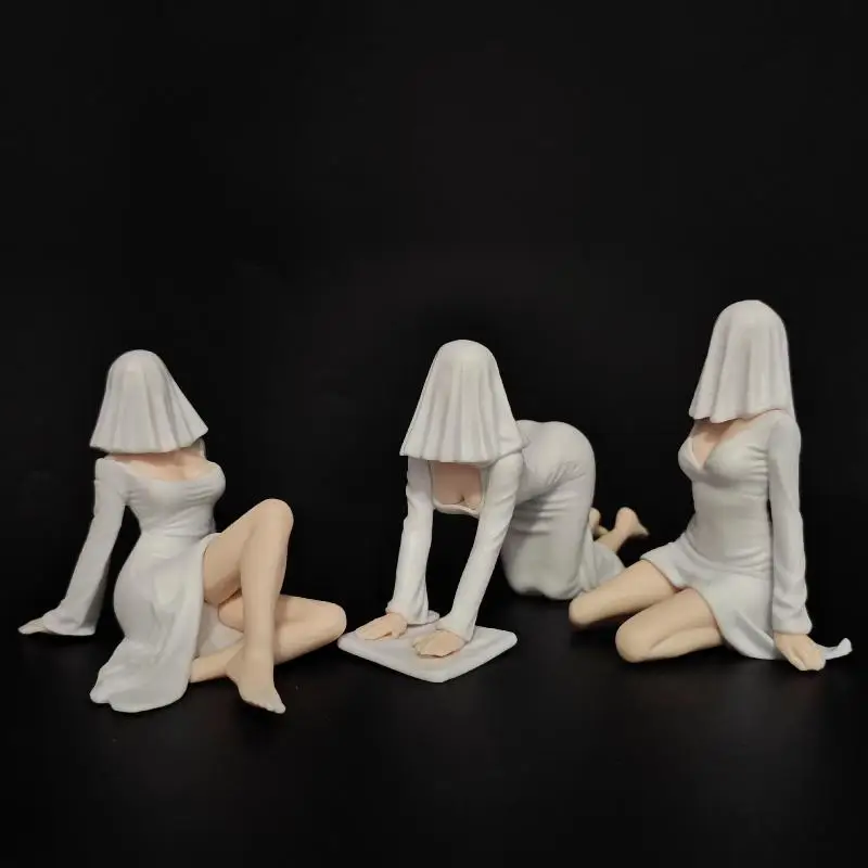 [S]Gothic Mysterious Black Robe Queen Pen Holder Phone Stand Desktop Ornament Bookshelf Sculpture