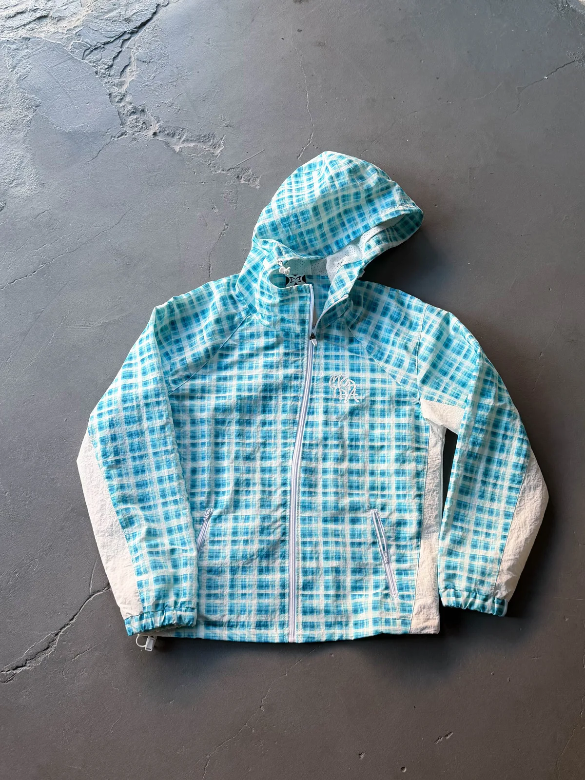 

High Quali Mertra Asymmetric Plaid Hooded Jaet Outdoor Casual Faion Hip Hop Streetwear Polyester Nylon Men's Coat