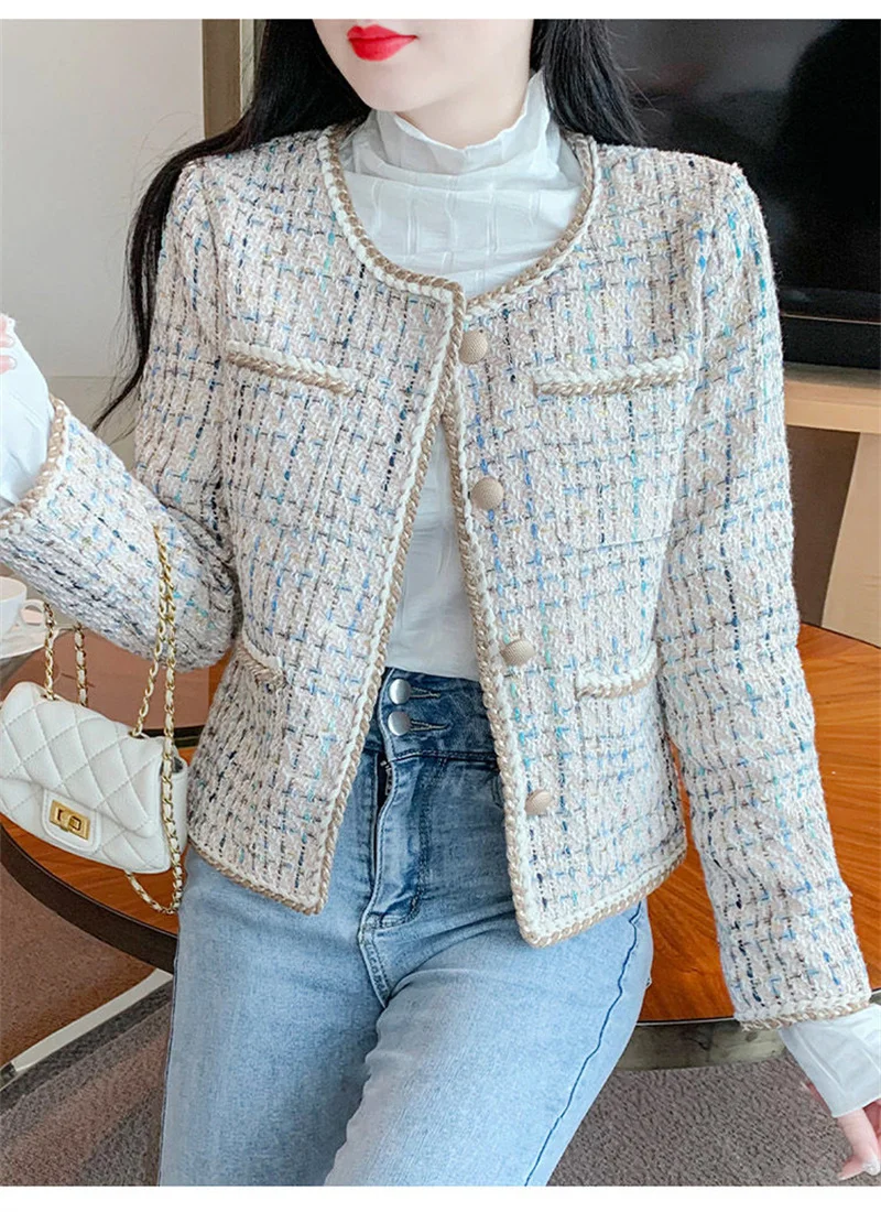 Xiaoxiang Style Jacket For Women In The Spring Of 2025 New Popular Style Temperament Short And Short Coarse Tweed Top
