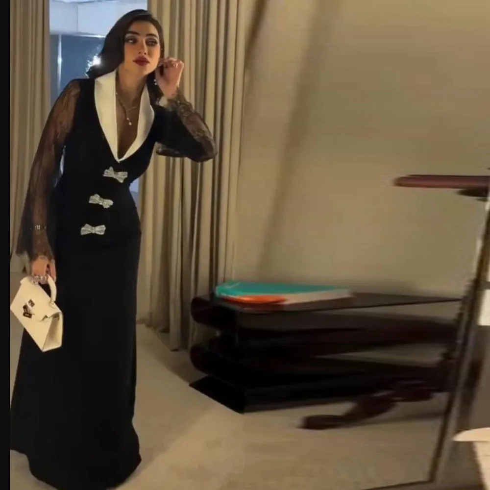 

Customized Black Evening Dresses with Lace Sleeves White Lapel Collar Maxi Dress Satin Mermaid Formal Gown with Bow Tie