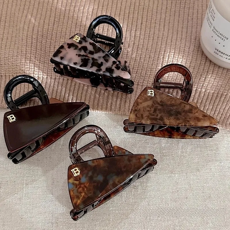Elegant Acetate Hair Claw Medium Size Sweet Hair Clip Shark Clip Women Hair Accessories Headwear