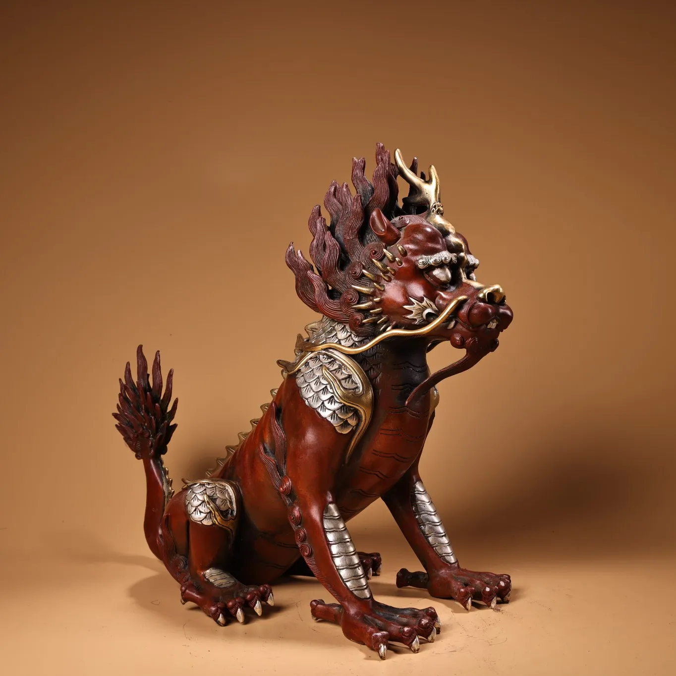 

12"Xizang Folk Old Bronze Gilded True Gold Silver Kylin Unicorn Mythical Animals Amass wealth Town house