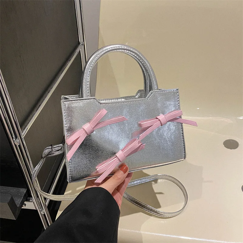 

Internet Celebrity Fashionable Bow Handbag New Versatile Ins single Shoulder Small Square Bag exquisite Simplicity Super Cute