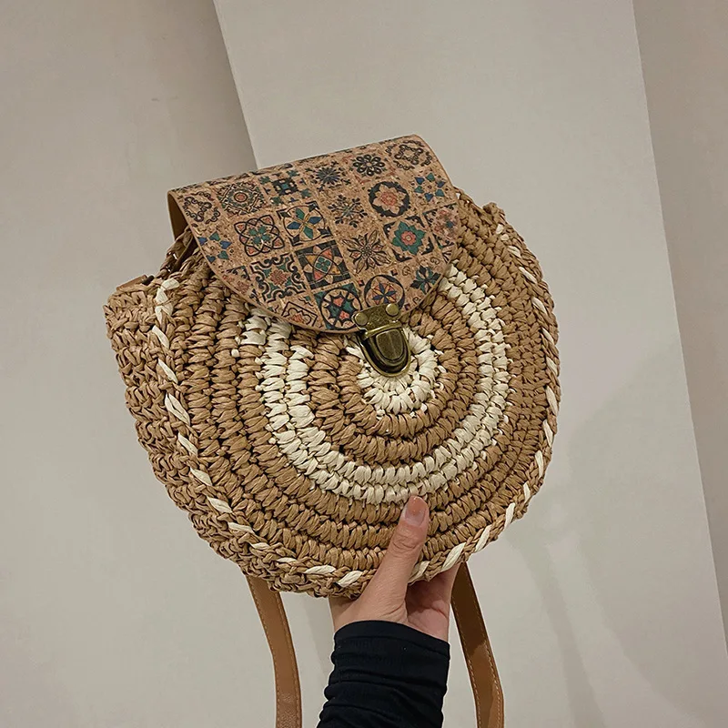 Round Straw Bag Women Woven Beach Crossbody Bag Ladies Rattan Handmade Shoulder Bag Bohemian Design Small Handbag