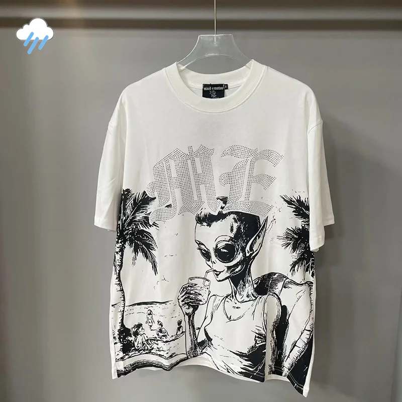 

Casual Fashion Alien Print White T-Shirt Top Quality Cotton Oversize Tee Top Flash Diamond Logo MIXED EMOTION T Shirt Men Women