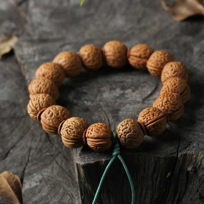 Kirin-patterned golden toad  banana fan  wild turmeric root  decorative walnuts high-density iron seed beads, Buddhist prayer b