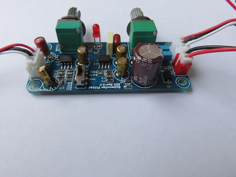 

DC single power supply 9v-32v low pass filter board, subwoofer front stage board, with amplification and phase adjustment