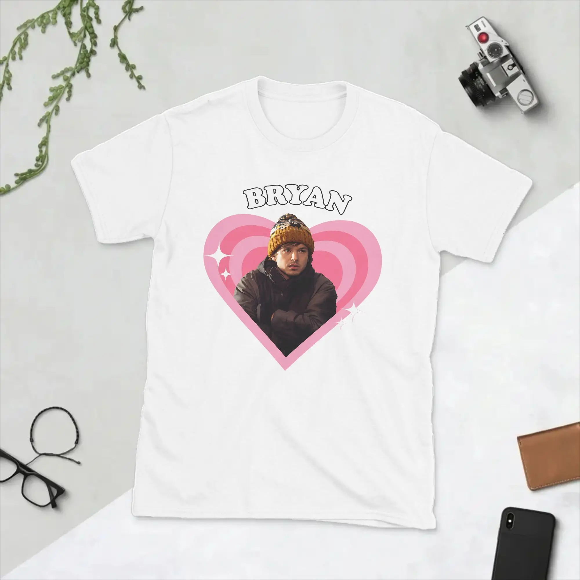 Austin Abrams as Bryan Men T Shirts  Funny Tee Shirt Short Sleeve Round Collar T-Shirt 100% Cotton Graphic Clothes