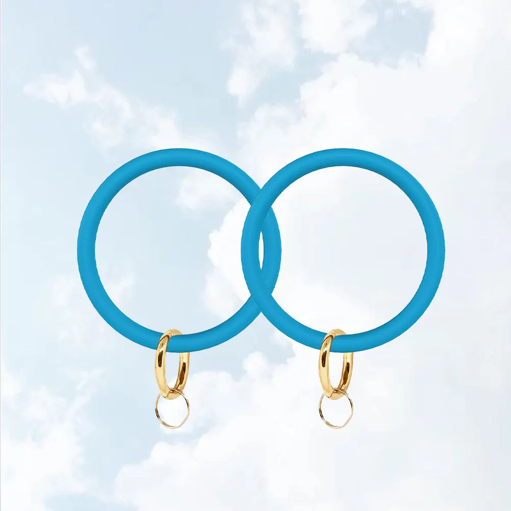 

2Pcs Silicone Bracelet Big Circle Wristband Key Holder Durable Stylish Daily Wear for Girls Women Women Bracelet