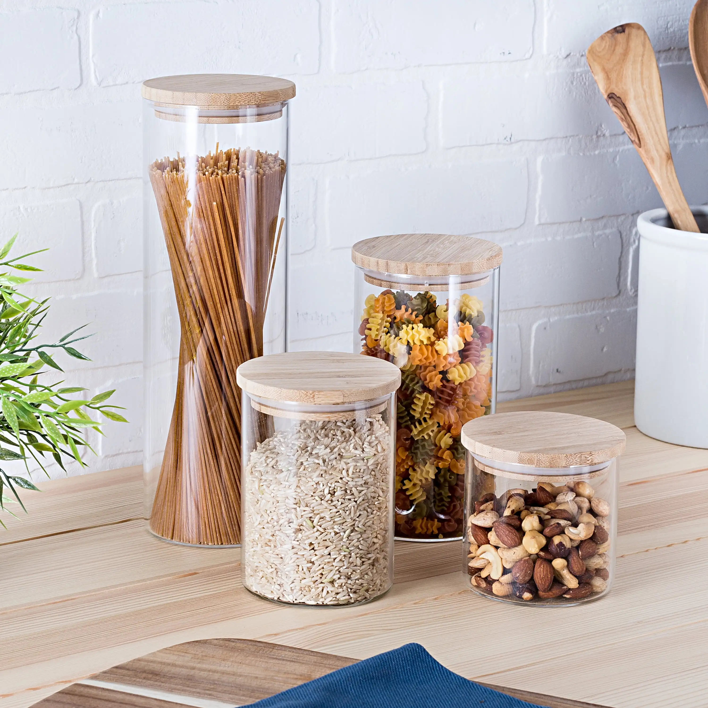 

Honey Can Do 4-Piece Glass Jar Storage Set, Bamboo Lids, Natural/Clear