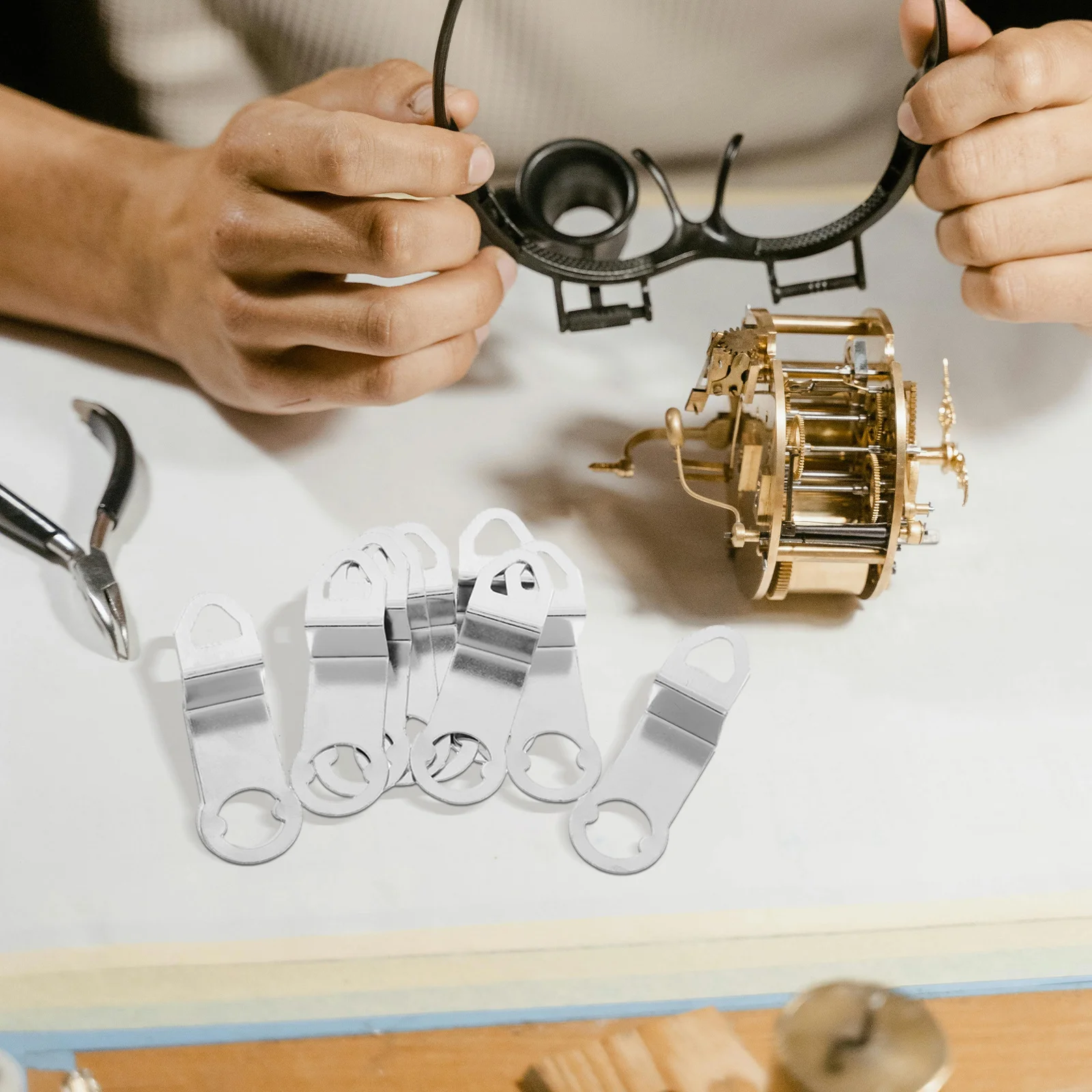 

10Pcs Clock Hooks Metal for Wall Clock Mechanism Quartz Movement Hanging Parts Replacement Kit Secure Easy Installation Smooth